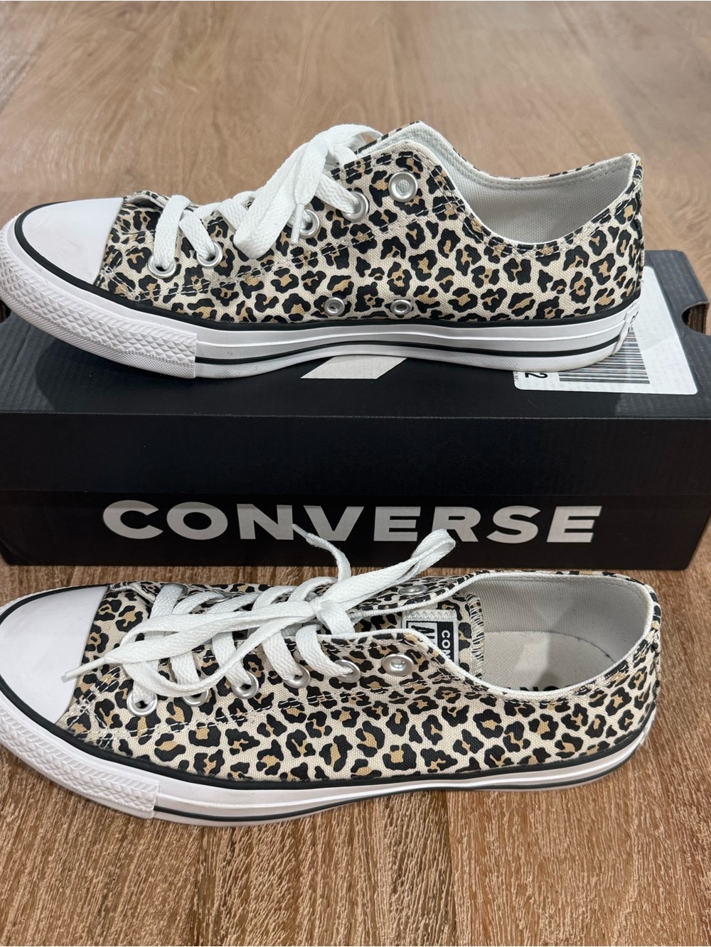 Converse Women's Leopard Print Low Top Sneakers - Black/White/Beige W9/M7 - Picture 4 of 7